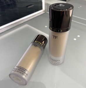 tomford汤姆福特tf柔雾无痕粉底液30ml保湿遮瑕轻薄丝雾圆管粉底