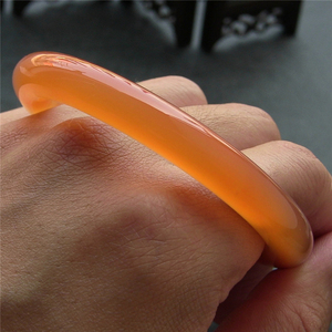 天然巴西玛瑙手镯/香橙色玉髓/复古圆条/水润通透648