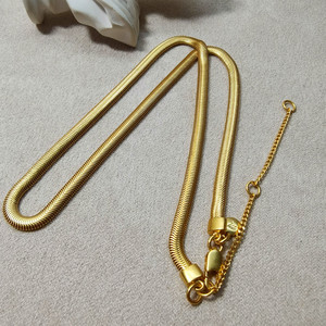 欧美大牌蛇骨项链极简素链项圈镀金时尚气质螺纹编织个性锁骨链女
