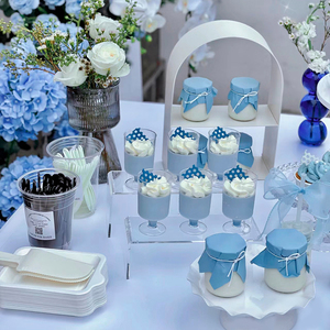 蓝色甜品台装饰一次性酸奶布丁杯慕斯杯布置绕叶银藤纸托蛋糕插件