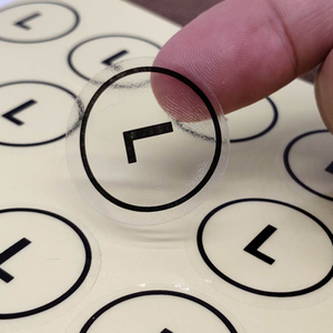 尺码贴纸pvc透明圆形 现货英文字母通用衣服尺码标签贴中性大小码