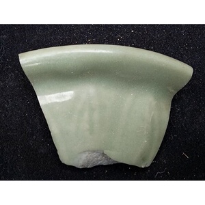 老古董古玩残片高古瓷宋代龙泉窑荷花碗边老窑古瓷片标本285