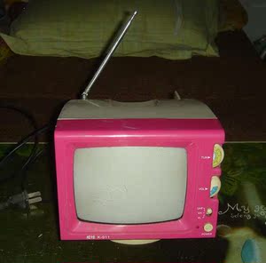 怀旧迷你5寸黑白电视 老电器电视机监视器收藏 影视道具布景摆设