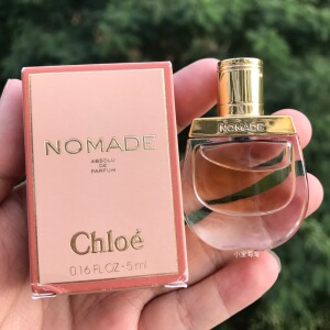 海淘现货 chloe蔻依 肉丝带/nomade 流浪者小猪包 5ml×2 q香套装