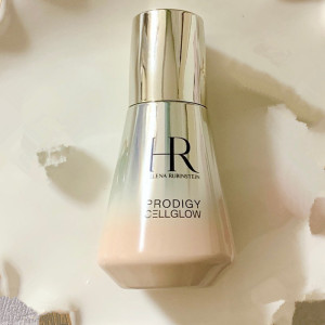 日本代购直邮 hr/赫莲娜 prodigy cellglow 精华粉底液30ml