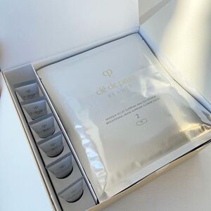 65同款货源dtjh2011淘宝肌肤之钥cpb美白面膜 4d耀白护理组淡斑提