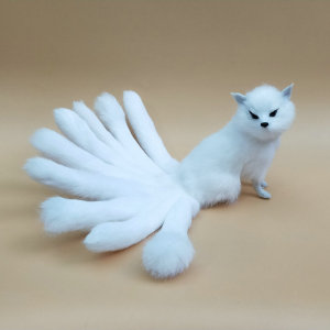 九尾狐摆件毛绒