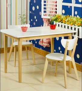 诺米拉餐椅 白色餐桌椅组合 实木餐桌椅 一桌两椅 简约 时尚