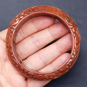 红色翡翠手镯红翡