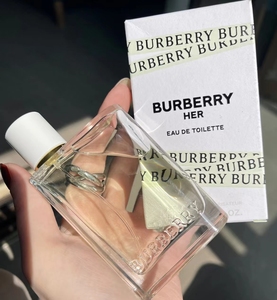burberry博柏利her花与她果漾淡香水30ml 巴宝莉青提软糖