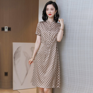 大牌碎花真丝连衣裙女2022新款夏季女装贵人高端气质桑蚕丝裙子