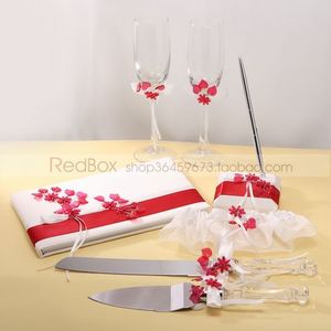 RedBox婚礼用品 红色花朵签名册签到笔对杯蛋糕刀铲新娘袜带5件套