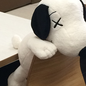 uniqlo kaws peanuts 优衣库联名明星限定款史努比趴趴玩具公仔