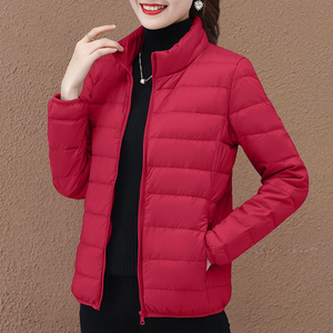 本命年红色轻薄羽绒服女冬季2023年新款爆款女装中年短款高端外套