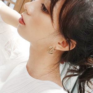 耳夹女冷淡风简单