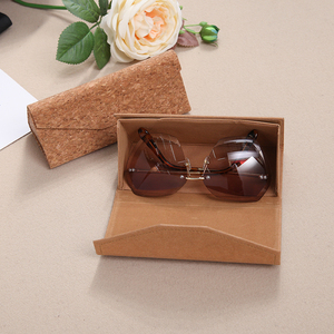 新款抗压便携三角折叠眼镜盒墨镜盒子 男女学生近视眼镜盒潮包邮