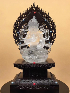 天然白水晶雕刻金刚萨埵佛像摆件金刚萨垛观想禅意密宗供奉家用