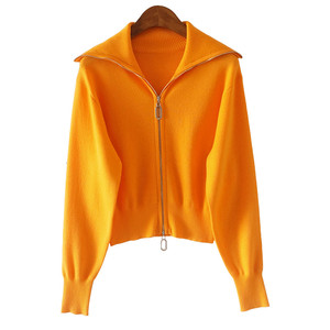 橘色大毛衣开衫