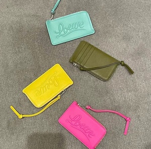 Loewe 罗意威 蓝绿黄粉色牛皮logo徽标拉链零钱包卡包卡夹