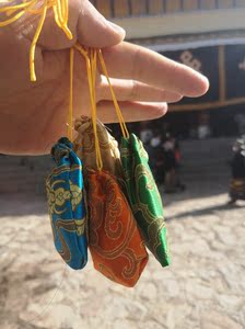色拉寺马头明王护身符袋 护法殿殊胜物米 马头明王法印随身