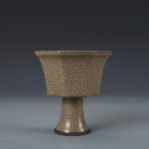 传世哥窑八方杯