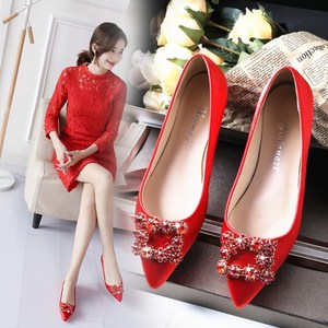 秋天红鞋回门婚庆2018新款新娘鞋舒服敬酒小码出嫁韩版中国风春季