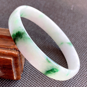 公主镯玉镯薄款冰种翡翠