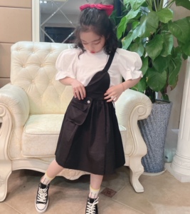 230人付款淘宝夏季新款童装女童修身连衣裙儿童斜肩吊带弹力荷叶边