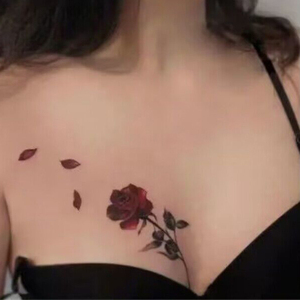 新款纹身贴纸胸前红玫瑰花瓣暗黑系列防水持久女神仿真刺青唯美