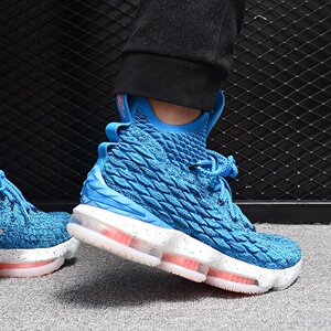 nike/耐克正品 lebron xv ep 詹姆斯15代运动黑金篮球鞋 ao1754