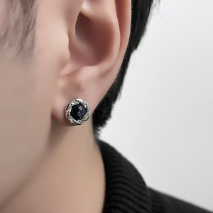 高级感耳钉男潮ins冷淡风单只黑色钻石耳钉小众设计痞帅圆形耳饰