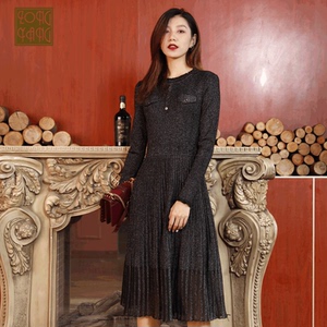yang女装2021冬季新品针织亮丝气质常规长袖连衣裙7708宗洋旗舰店