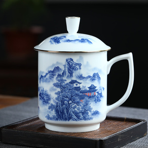 景德镇茶杯陶瓷家用带盖水杯中式白瓷办公杯子青花瓷杯会议杯定制