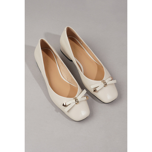 鞋子女春单鞋低跟浅色