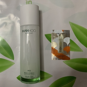 韩后优肌茶蕊嫩白液