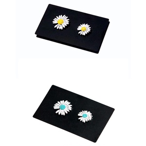 peaceminusone雏菊徽章胸针套装蓝黄俩色gd权志龙同款配饰ins超火