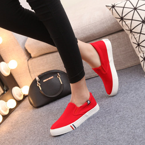 春夏季新款红色帆布鞋女韩版布鞋学生休闲透气板鞋平底潮低帮球鞋