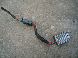 二手拆车件摩托车配件,光阳巡航舰水冷150t踏板摩托车整流器