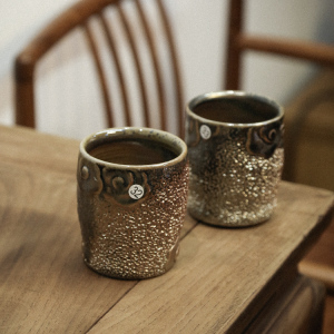 台湾吴金维柴烧冰烟中水杯茶杯陶瓷功夫茶具杯子粗陶无釉落灰tb36