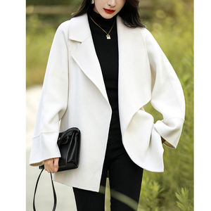 高级白色短款羊绒大衣女宽松翻领2021年秋新款羊毛呢子外套双面呢