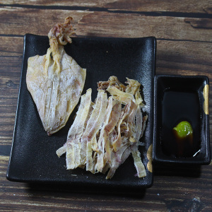 碳烤芥末鱿鱼干3条手撕即食送小碟芥末酱油陈醋薄荷糖ktv休闲零食