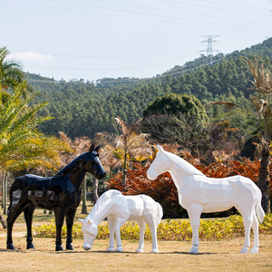 户外大型几何白马玻璃钢雕塑园林景观小区仿真动物模型装饰品摆件