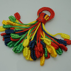 民族风饰品 diy纯手工编织 多彩凤尾结钥匙扣 挂件车挂 成品 礼物