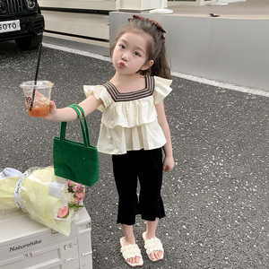 女小童荷叶边套装韩版儿童时髦洋气夏装童装衣服女童七分裤两件套