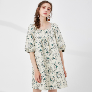 【风尚价】菀草壹法式方领连衣裙女宽松2021春夏新款名媛绿色