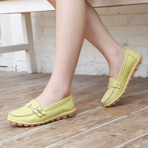 45加大号加肥女鞋44特大码胖大脚豆豆鞋圆头软皮鞋42真皮妈妈鞋43