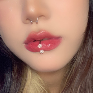 1952人付款淘宝穿刺女孩 小众有洞唇环唇钉 辣妹替换