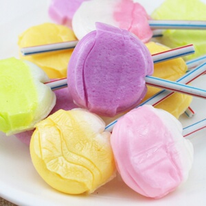 宏源仔仔棒240支可乐味棒棒糖水果糖童年小零食糖果散装整箱