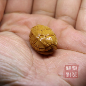 文玩纯手工橄榄核雕/富甲天下/富甲一方/龟壳/动物/精品单籽背云