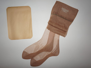 欧美古董纯尼龙无弹力超薄透明长筒丝袜8.5码 中缝锁眼平纹30d